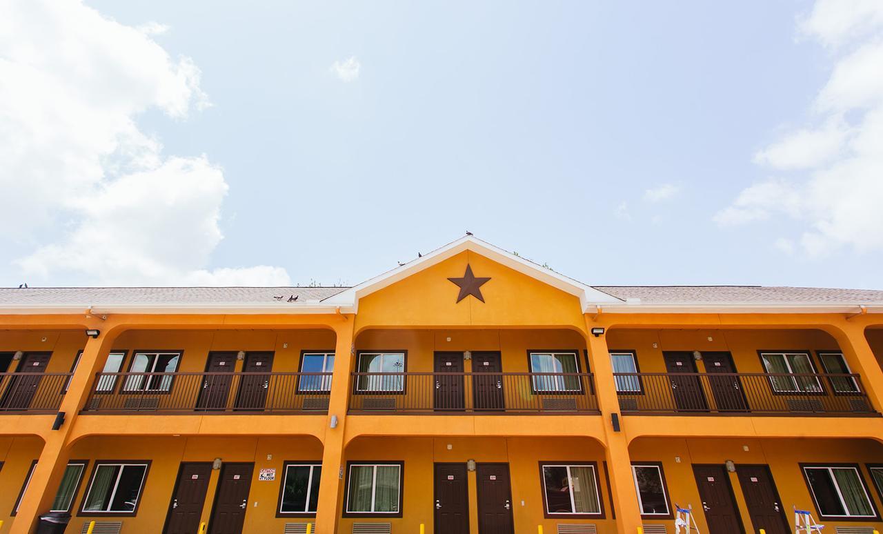 Moonlight Suites - Houston/George Bush Int'L Airport Zewnętrze zdjęcie