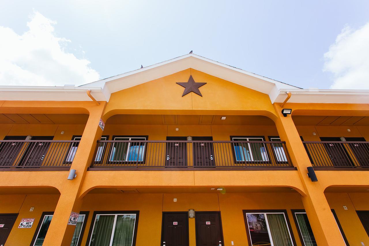 Moonlight Suites - Houston/George Bush Int'L Airport Zewnętrze zdjęcie